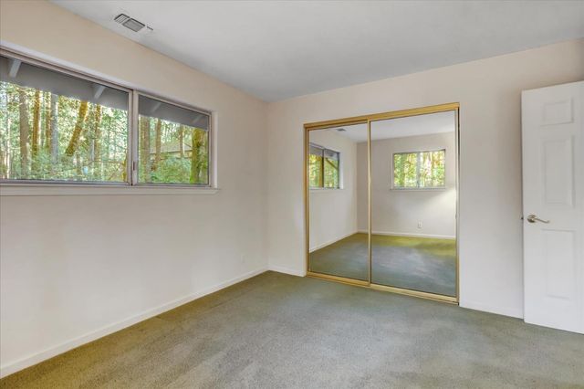 12593 Red Dog Rd, Nevada City, CA 95959