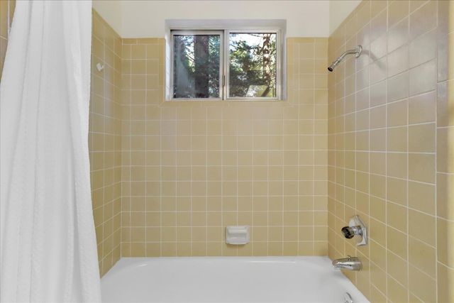 12593 Red Dog Rd, Nevada City, CA 95959