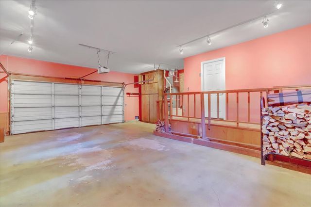 12593 Red Dog Rd, Nevada City, CA 95959