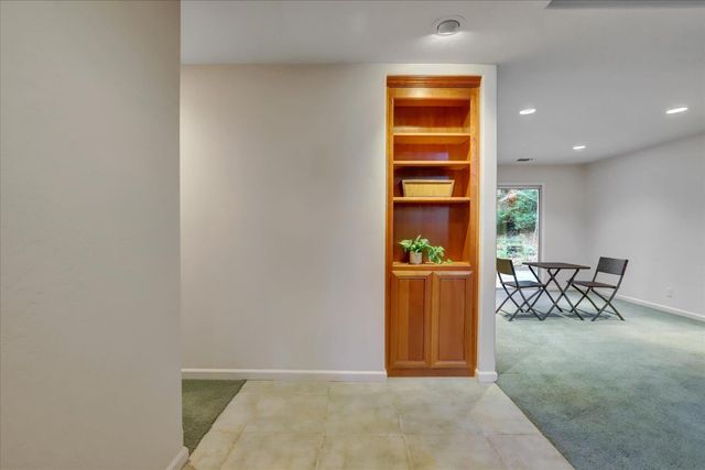 12593 Red Dog Rd, Nevada City, CA 95959