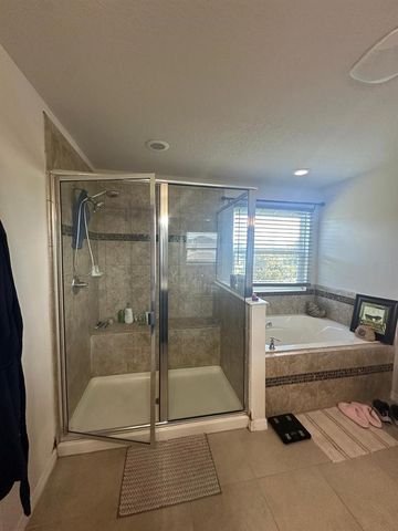 1382 RILEY CIRCLE, Deland, FL 32724