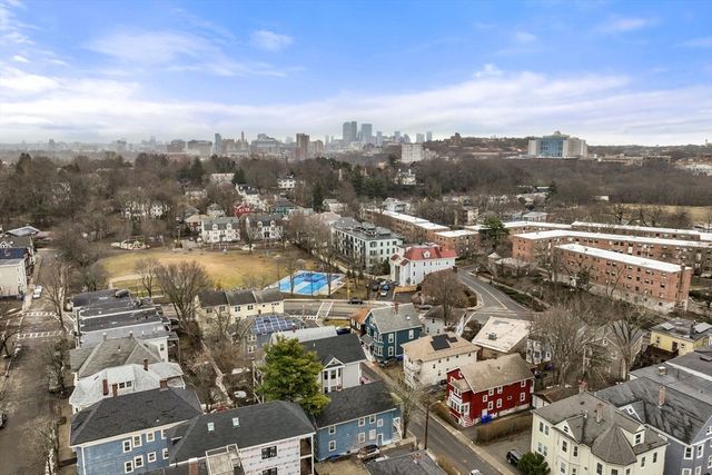 8-10 Henry Street, Brookline, MA 02445