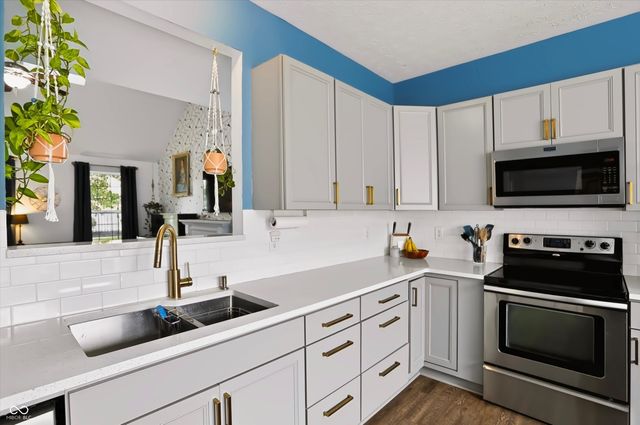 13175 N Elster Way, Fishers, IN 46037