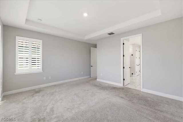 2038 Grove DR, Naples, FL 34120