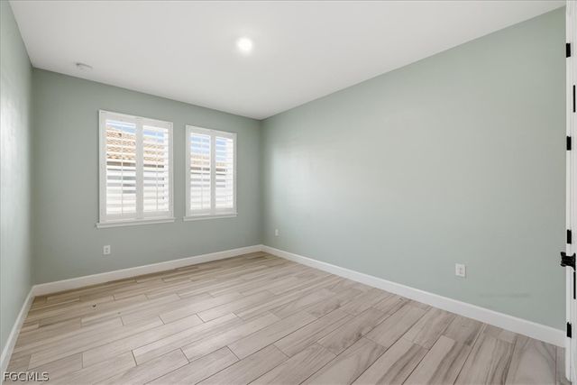 2038 Grove DR, Naples, FL 34120