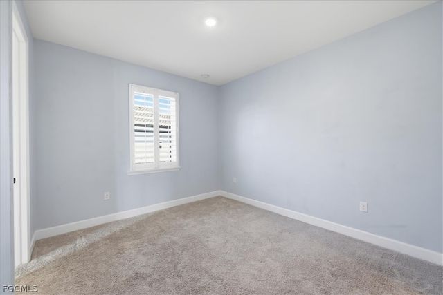 2038 Grove DR, Naples, FL 34120