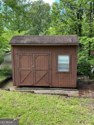 40 Canyon Pass, Cleveland, GA 30528