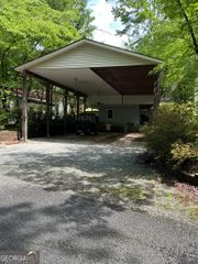40 Canyon Pass, Cleveland, GA 30528