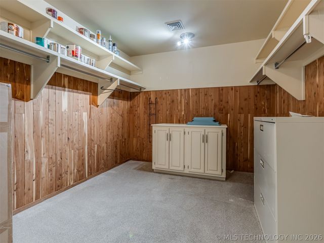 7426 S Gary Place, Tulsa, OK 74136