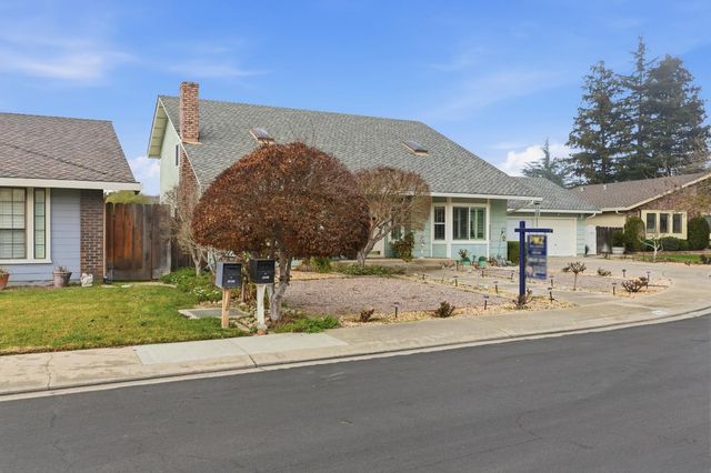 3901 Haverhill Ct, Modesto, CA 95356
