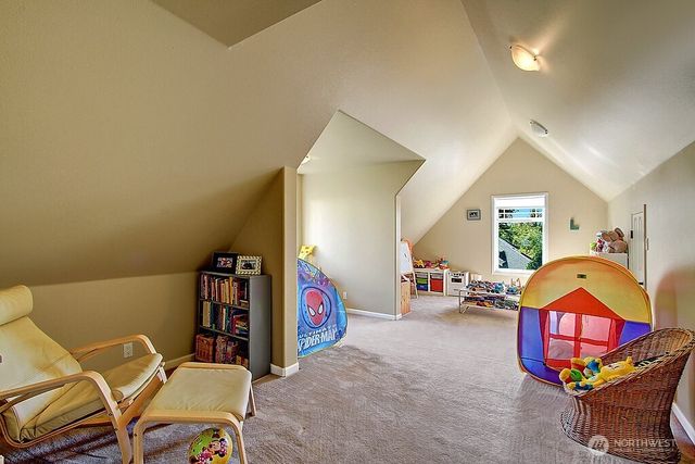 14 10th Place S, Kirkland, WA 98033