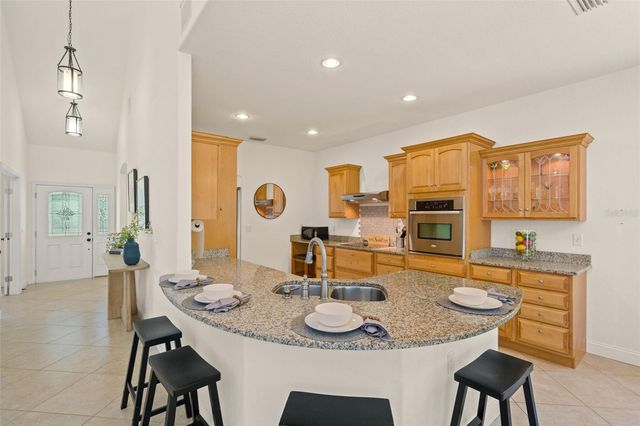 23305 JUNE BUG TRAIL, Brooksville, FL 34602
