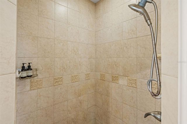 23305 JUNE BUG TRAIL, Brooksville, FL 34602