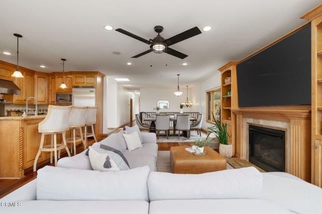 300 N Kalorama Street, Ventura, CA 93001