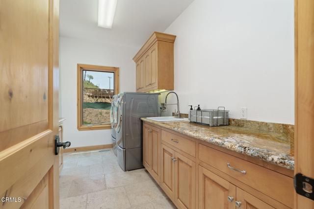 300 N Kalorama Street, Ventura, CA 93001