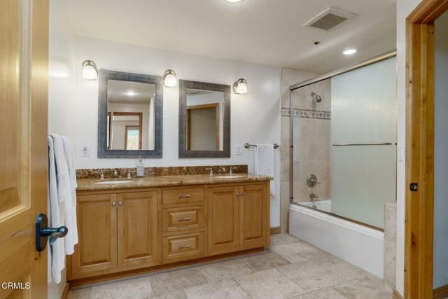 300 N Kalorama Street, Ventura, CA 93001