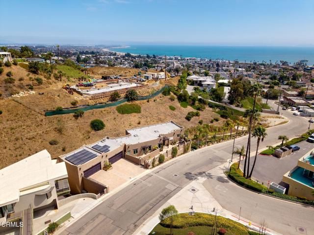 300 N Kalorama Street, Ventura, CA 93001