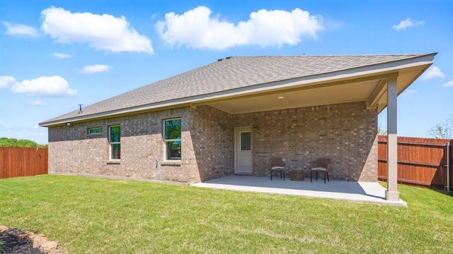 306 Lelo Lane, Mansfield, TX 76063