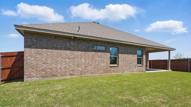 306 Lelo Lane, Mansfield, TX 76063