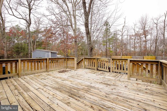 2200 HOLLY OAK CT, Waldorf, MD 20601