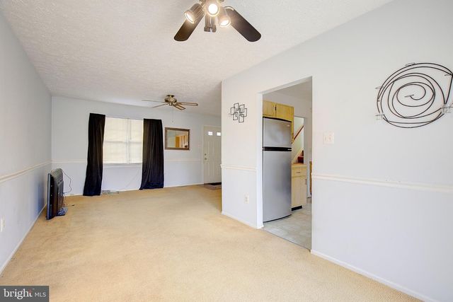 2200 HOLLY OAK CT, Waldorf, MD 20601