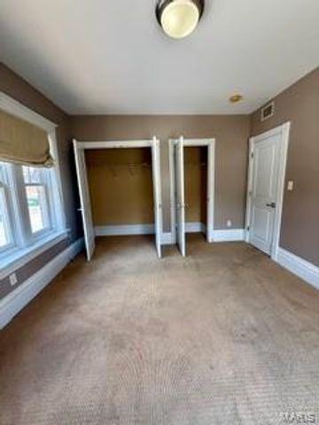 536 Rosedale Avenue 101, St Louis, MO 63112