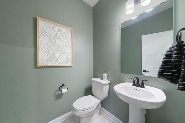 19983 Gadston Lane, Lakeville, MN 55044