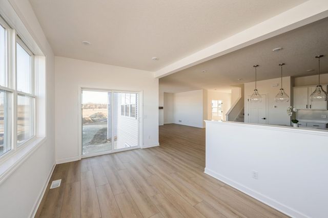 19983 Gadston Lane, Lakeville, MN 55044