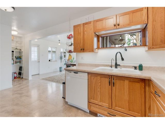 4641 Dixon Dr, Westminster, CO 80031