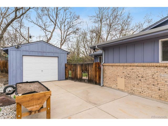4641 Dixon Dr, Westminster, CO 80031