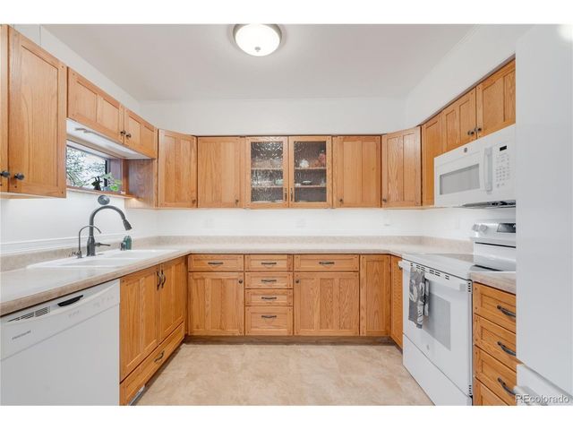 4641 Dixon Dr, Westminster, CO 80031