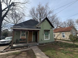 2019 N Howard Avenue, Springfield, MO 65803