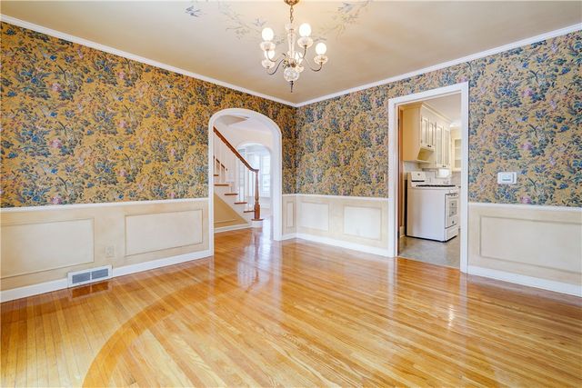 50 Rogers Parkway, Irondequoit, NY 14617