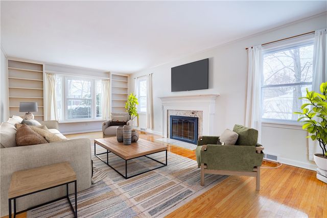 50 Rogers Parkway, Irondequoit, NY 14617