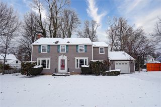 50 Rogers Parkway, Irondequoit, NY 14617