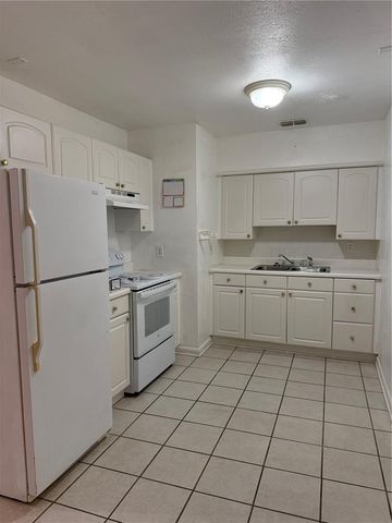 4926 DEAUVILLE DRIVE, Orlando, FL 32808