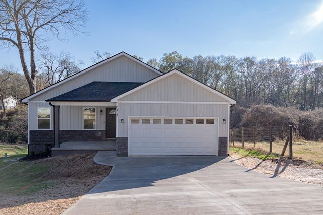 651 S Center Street, Spartanburg, SC 29301