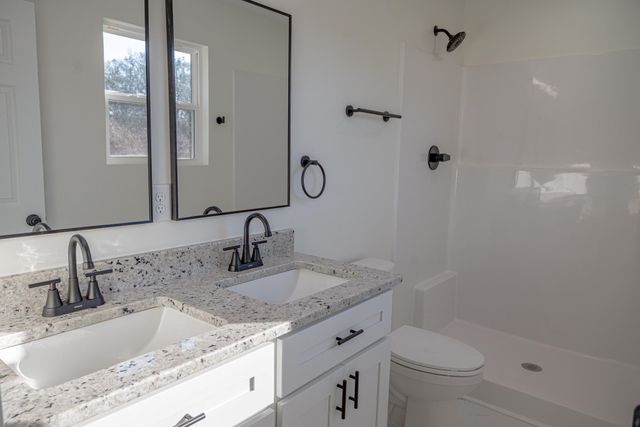 651 S Center Street, Spartanburg, SC 29301