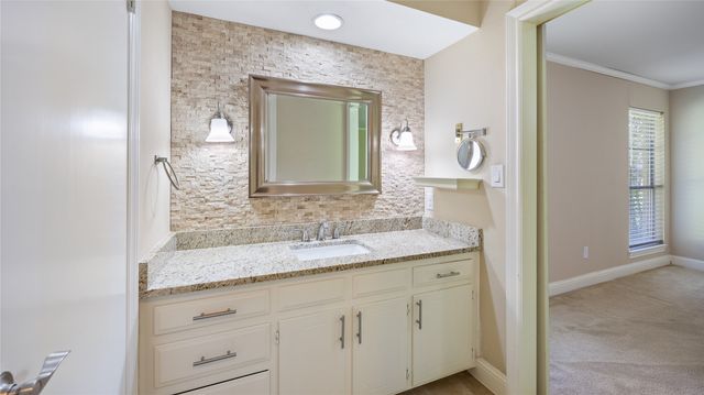 1101 Montego Road, Fort Worth, TX 76116