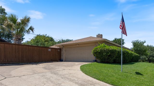 1101 Montego Road, Fort Worth, TX 76116