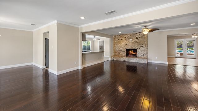 1101 Montego Road, Fort Worth, TX 76116