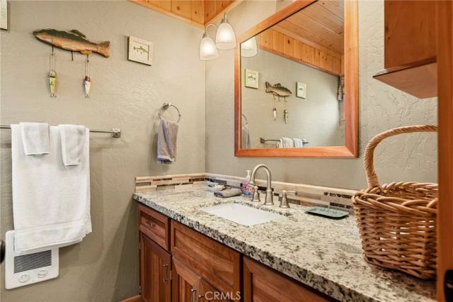 348 Brentwood, Lake Arrowhead, CA 92352