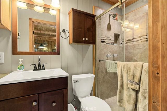 348 Brentwood, Lake Arrowhead, CA 92352