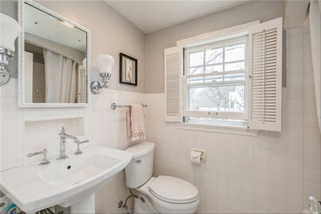 124 34th Street, Des Moines, IA 50312