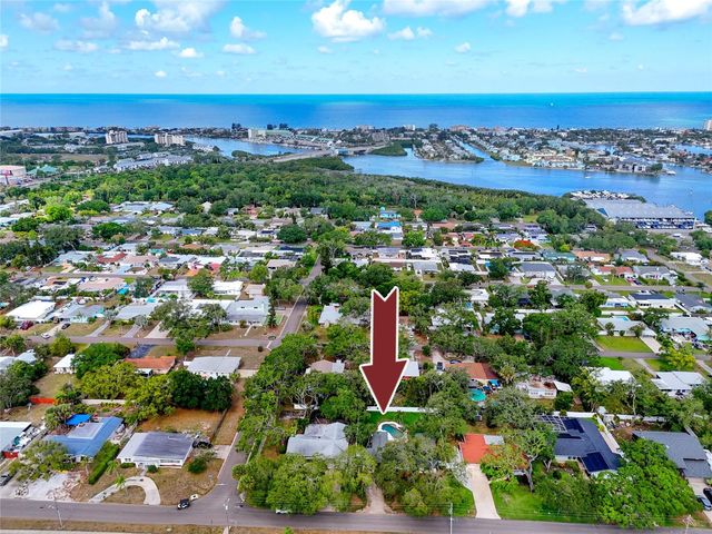 12240 143RD STREET, Largo, FL 33774