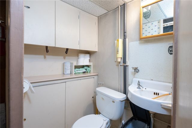 2908 Schultz Drive NW, Cedar Rapids, IA 52405