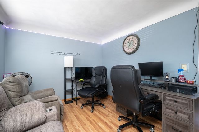 2908 Schultz Drive NW, Cedar Rapids, IA 52405