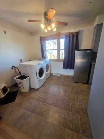 2908 Schultz Drive NW, Cedar Rapids, IA 52405