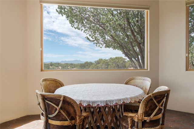 5 Cerrado Court, Santa Fe, NM 87508