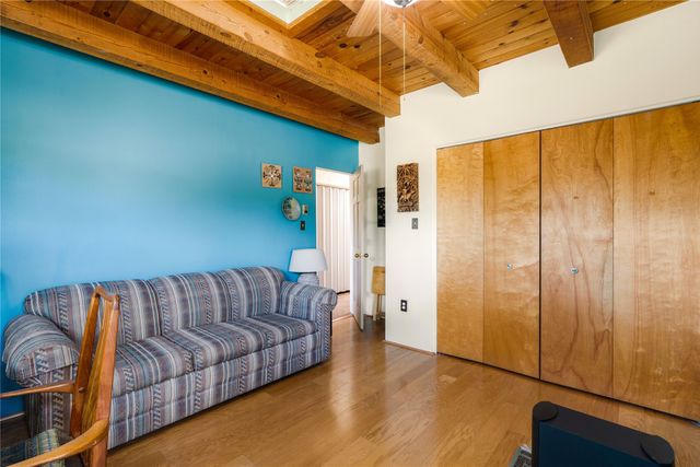 5 Cerrado Court, Santa Fe, NM 87508